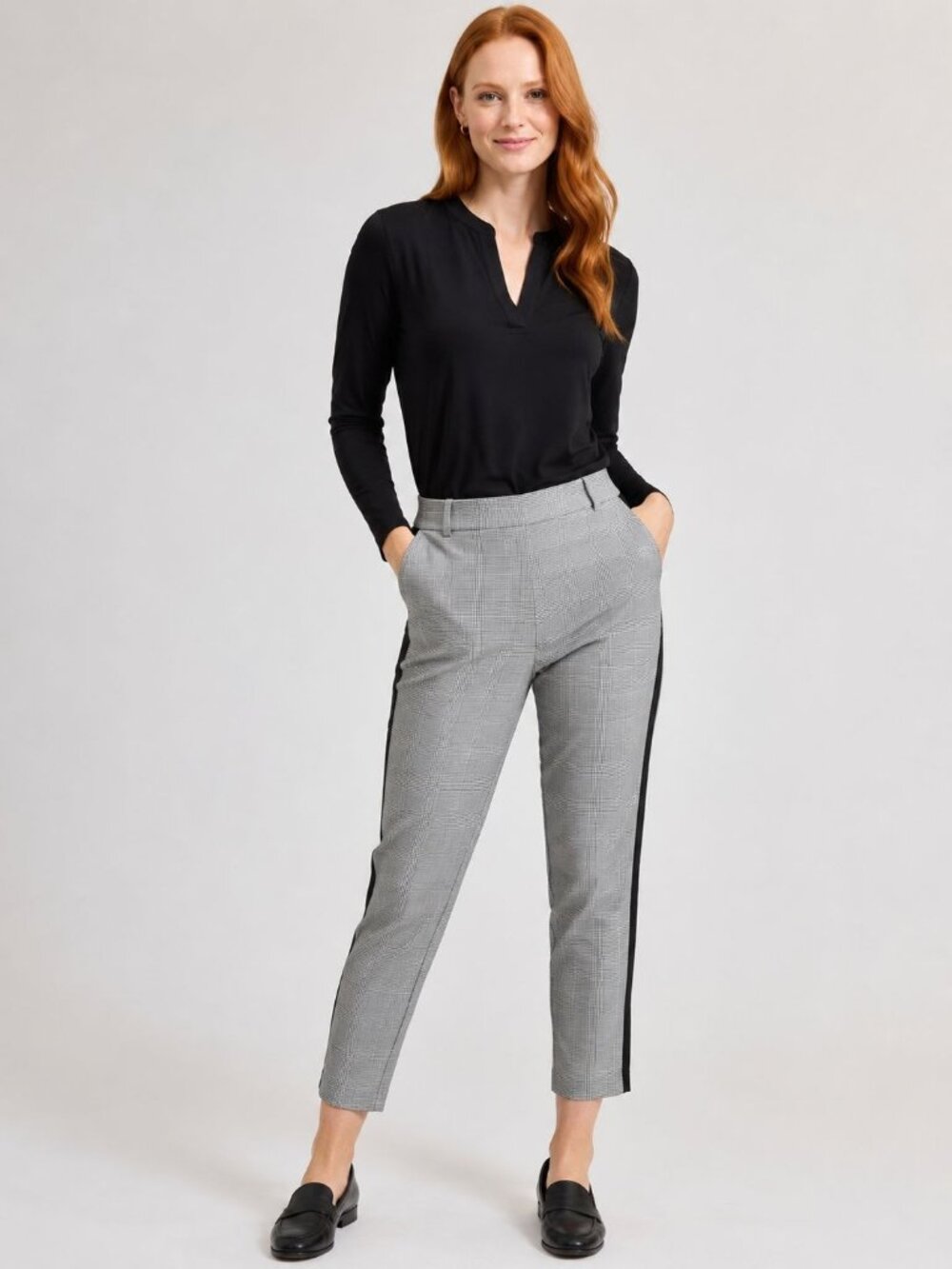 Athleta Brooklyn Plaid Tapered Ankle Pants Gray Black Stripe Size 4P - Picture 11 of 11